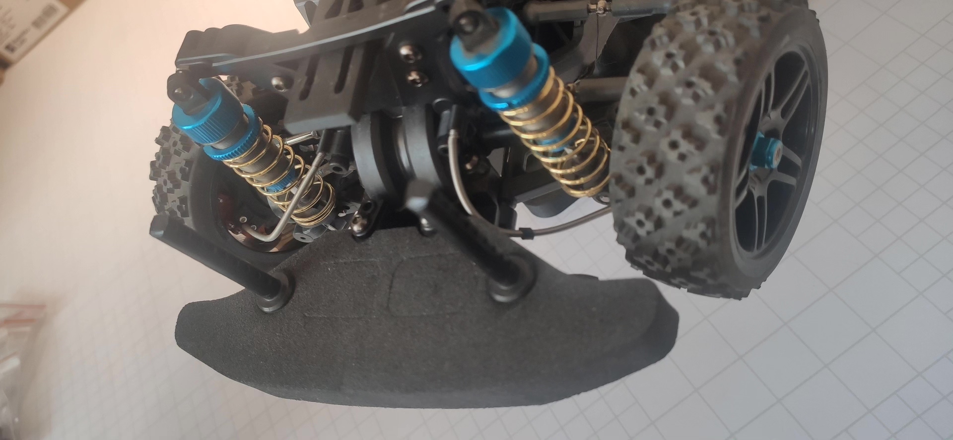 طقم ترقية مكابح تاميا XV02 PRO - مراجعة Tamiya Model Rc Car وسعره